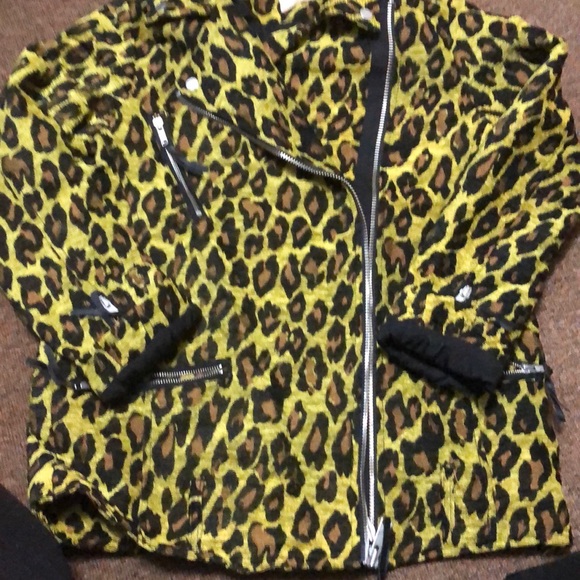 Jacket - Picture 1 of 6